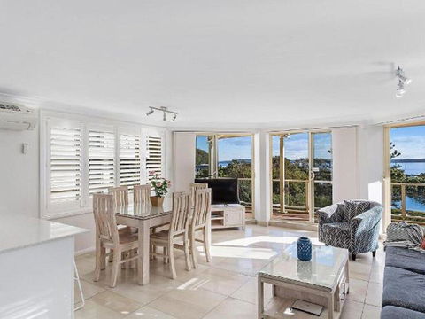 Dolphin Watch@Nelson Bay - Taree Accommodation 0