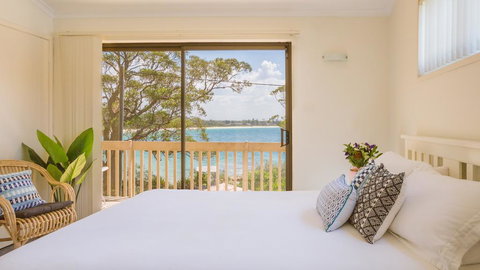 Driftwood Beachfront @ Vincentia - Taree Accommodation 2