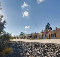 Drouin Motel - Taree Accommodation