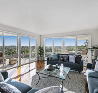 Dunescape - Watch the Sunrise and the Sunset - Taree Accommodation