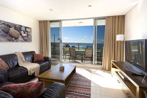 Ebbtide, Unit 04, 2-6 North Street - Taree Accommodation 3