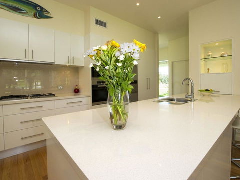 Echo Beach House, 16 Reflections Dr - Luxurious House With Magnificent Pool And Ducted Air - Taree Accommodation 1