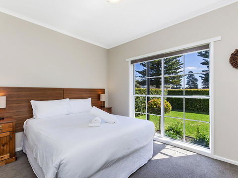 Elizas Townhouse - Taree Accommodation 1