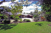 Emeraldene Inn  Eco-Lodge