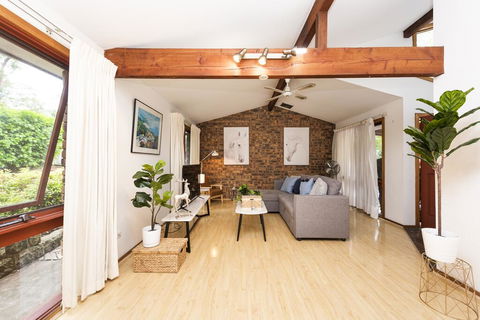 Epping 3BR 3BA Fast Wifi Easy Parking House - Taree Accommodation 0