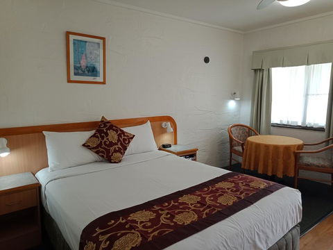Espana Motel - Taree Accommodation 0