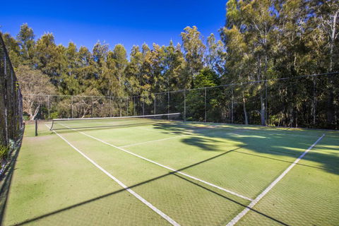 Fathoms 1 - Mollymook - Taree Accommodation 2