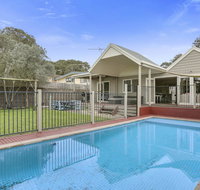 Fern Beach House - Taree Accommodation
