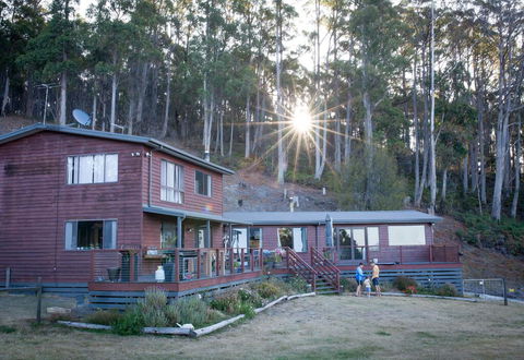 Fork N Farm Artisan Homestead - Taree Accommodation 1