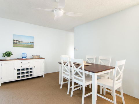 Forster Towers 51 - Taree Accommodation 2