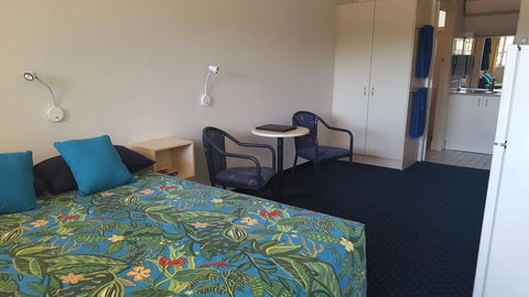 Fourth Ave Motor Inn - Taree Accommodation 3