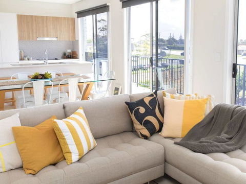 G149 Apartment 4 - Taree Accommodation 0