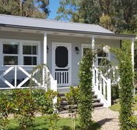 Georges at Hepburn - Miner's cottage