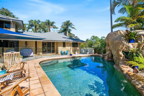 Getaway Haven In The Noosa Surrounds - Taree Accommodation 0