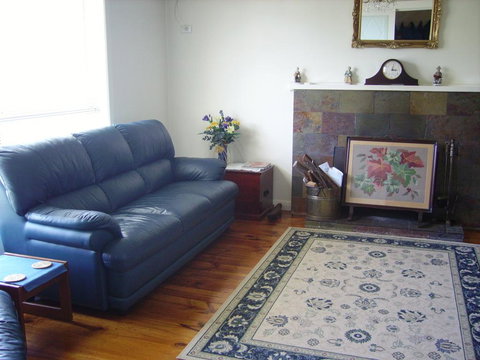Glenelg Sea-Breeze - Taree Accommodation 0