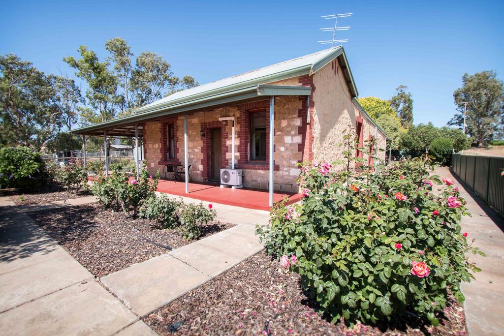 Monarto SA Taree Accommodation