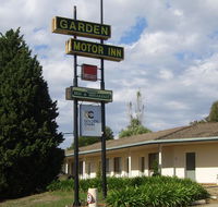 Golden Chain Garden Motor Inn Gundagai - Taree Accommodation