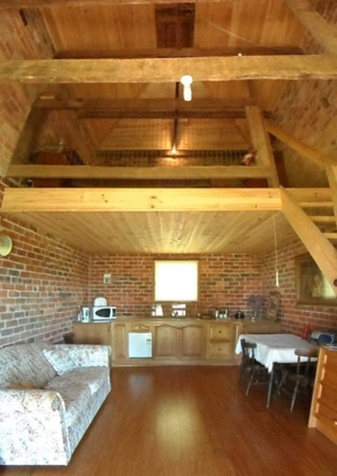 Grampians Historic Tobacco Kiln - Taree Accommodation 3