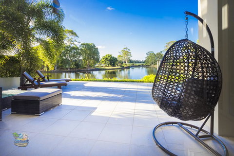 Grand Oasis At Sanctuary Cove - Taree Accommodation 2