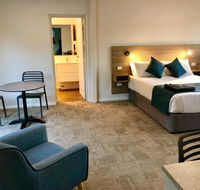 Gundagai Tourist Suites - Taree Accommodation
