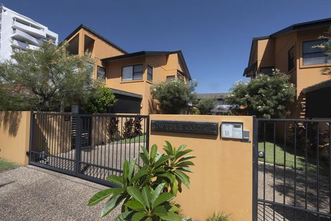 Gwydir Court 6 - Taree Accommodation 1