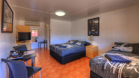 Halls Creek Motel - Taree Accommodation 2