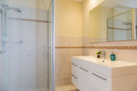 HARBOUR LIGHTS - Ulladulla - Taree Accommodation 2