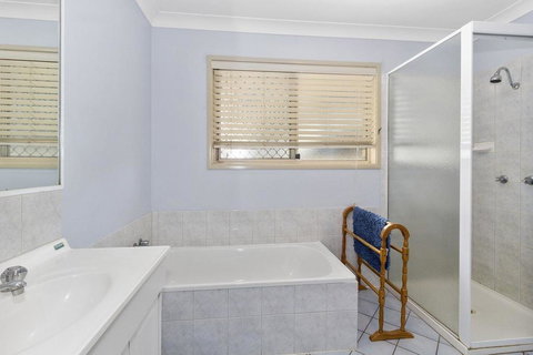 Hastings Point Holiday Heaven - Taree Accommodation 2