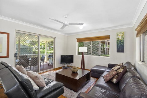 Hastings Point Holiday Heaven - Taree Accommodation 1