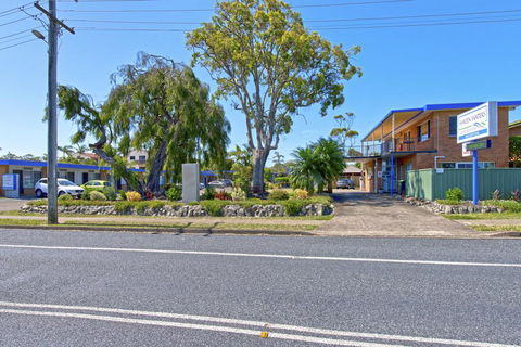 Haven Waters Motel & Apartments - Taree Accommodation 1