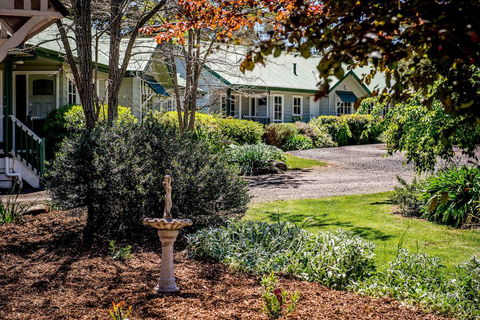 Hepburn Villas - Taree Accommodation 0