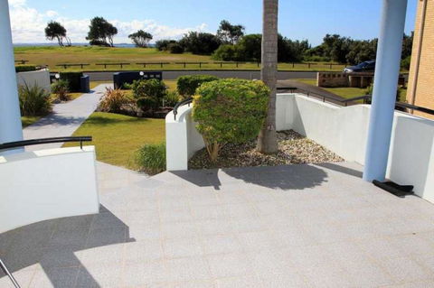 Hi Surf Unit 1, 92 Head St, Forster - Taree Accommodation 1