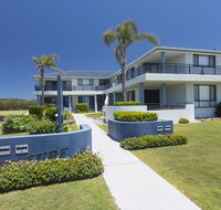 Hi Surf Unit 3 92 Head St Forster - Taree Accommodation