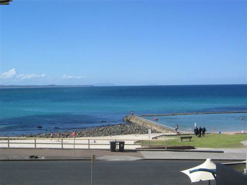 Hibiscus Court, Unit 4, 24 North St, Forster - Taree Accommodation 0