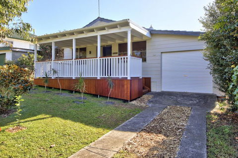 Hillsborough Cottage - Taree Accommodation 0