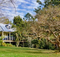 Jacaranda Cottages - Taree Accommodation