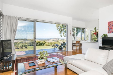 Jali Burugar - Taree Accommodation 3