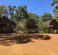 Jarrah Glen Cabins - Taree Accommodation