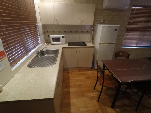 Kalbarri Tudor Holiday Park - Taree Accommodation 2
