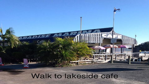 Kanandah 5 - By The Lake! - Taree Accommodation 3