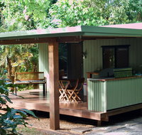 Kingfisher Cabin - Taree Accommodation