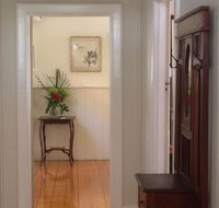 Kookaburra Cottage - Taree Accommodation