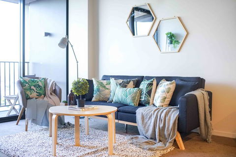 KOZYGURU BRISBANE CITY HIGHRISE 1BED APT SPIRE QBN550-2501 - Taree Accommodation 2