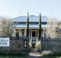 La Maison St Arnaud - Taree Accommodation