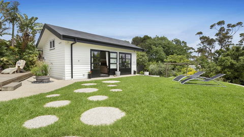 LANIKAI - MOUNT MARTHA - Taree Accommodation 1