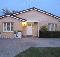 Layton Street Apartments - Taree Accommodation