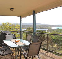 Lazy Wave Beach House - Taree Accommodation