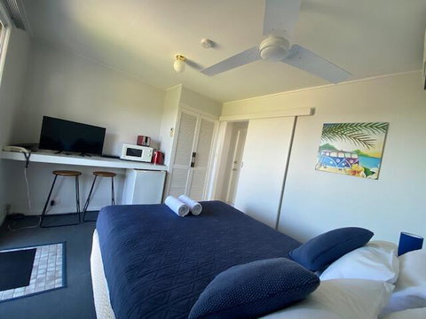 Leisure-Lee Holiday Apartments - Taree Accommodation 2