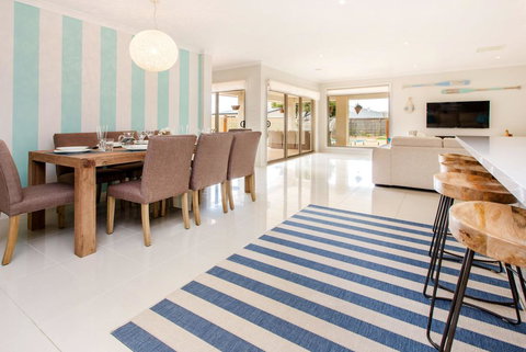 MALIBU - SAFETY BEACH - Taree Accommodation 1