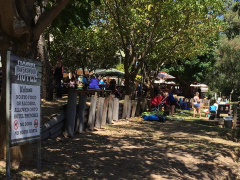 Mandurah Riverfront Holiday Rental - Taree Accommodation 3